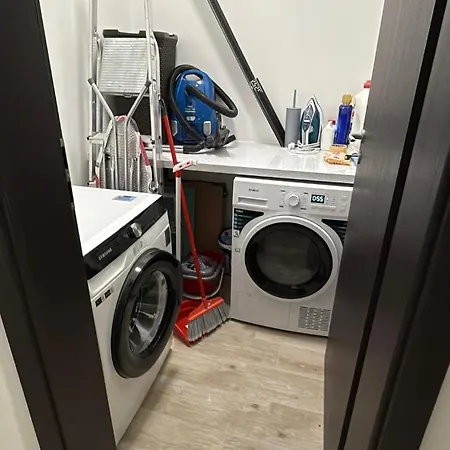 Apartman Modern Cozy Flat In Berceni Near Transportation Bukarest