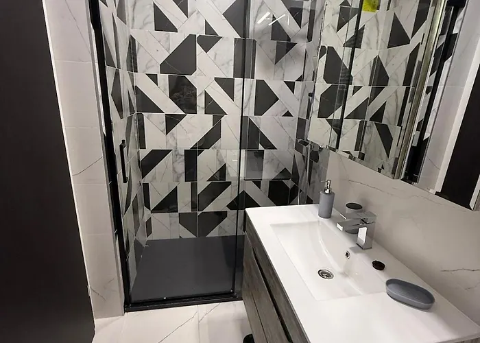 Modern Cozy Flat In Berceni Near Transportation Apartment Bucharest