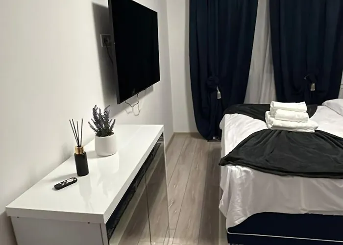 Modern Cozy Flat In Berceni Near Transportation Bukarest